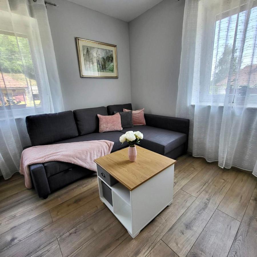 White Luxury Cottage- Matrai Vadaszhaz 4 Matraterenye